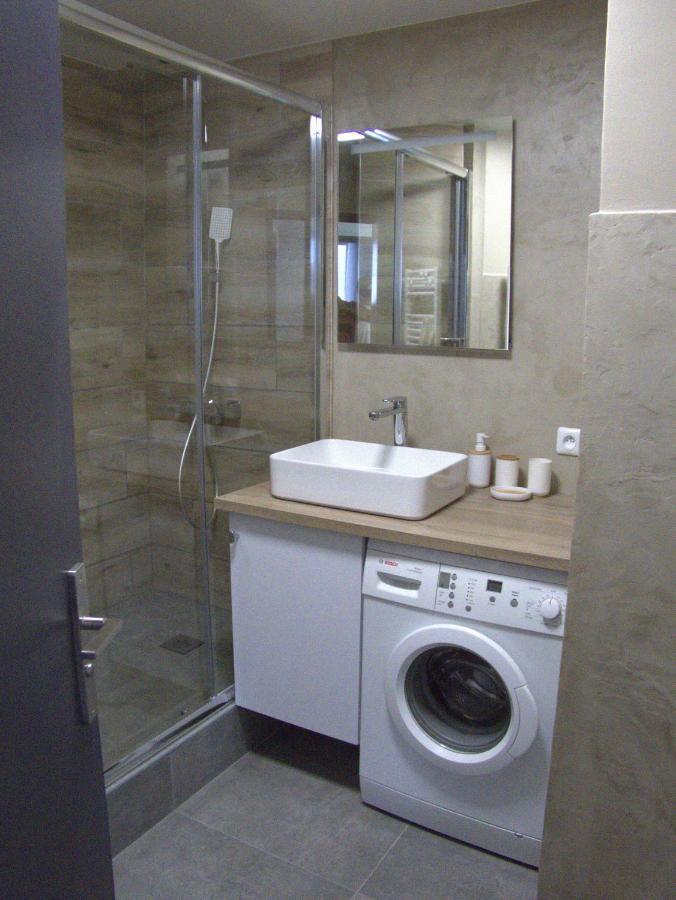 Appartement Terre Et Mer Hyères Extérieur photo